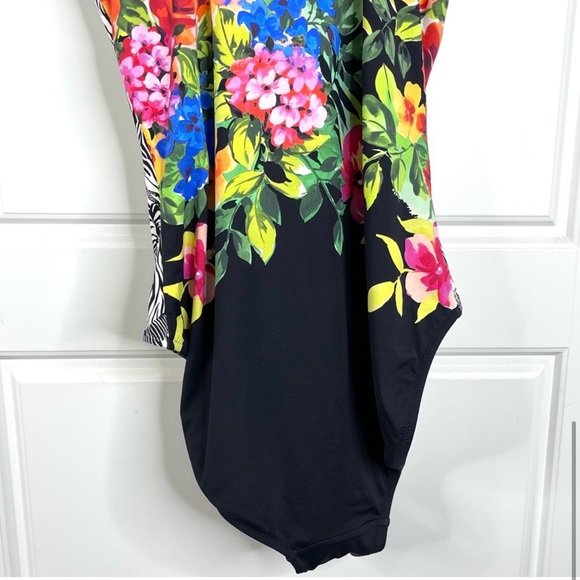 JOHNNY WAS Fay Boho Floral Ruched One Piece Swimsuit NEW Size 2X - Picture 11 of 14